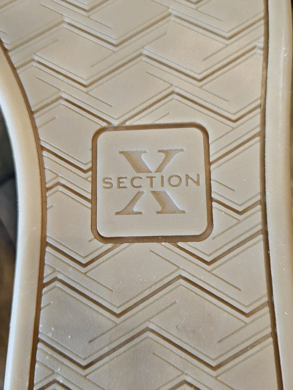 SECTIONX Men's Tan & Beige Suede Low Top Sneakers Shoes. Size 12M NWOB